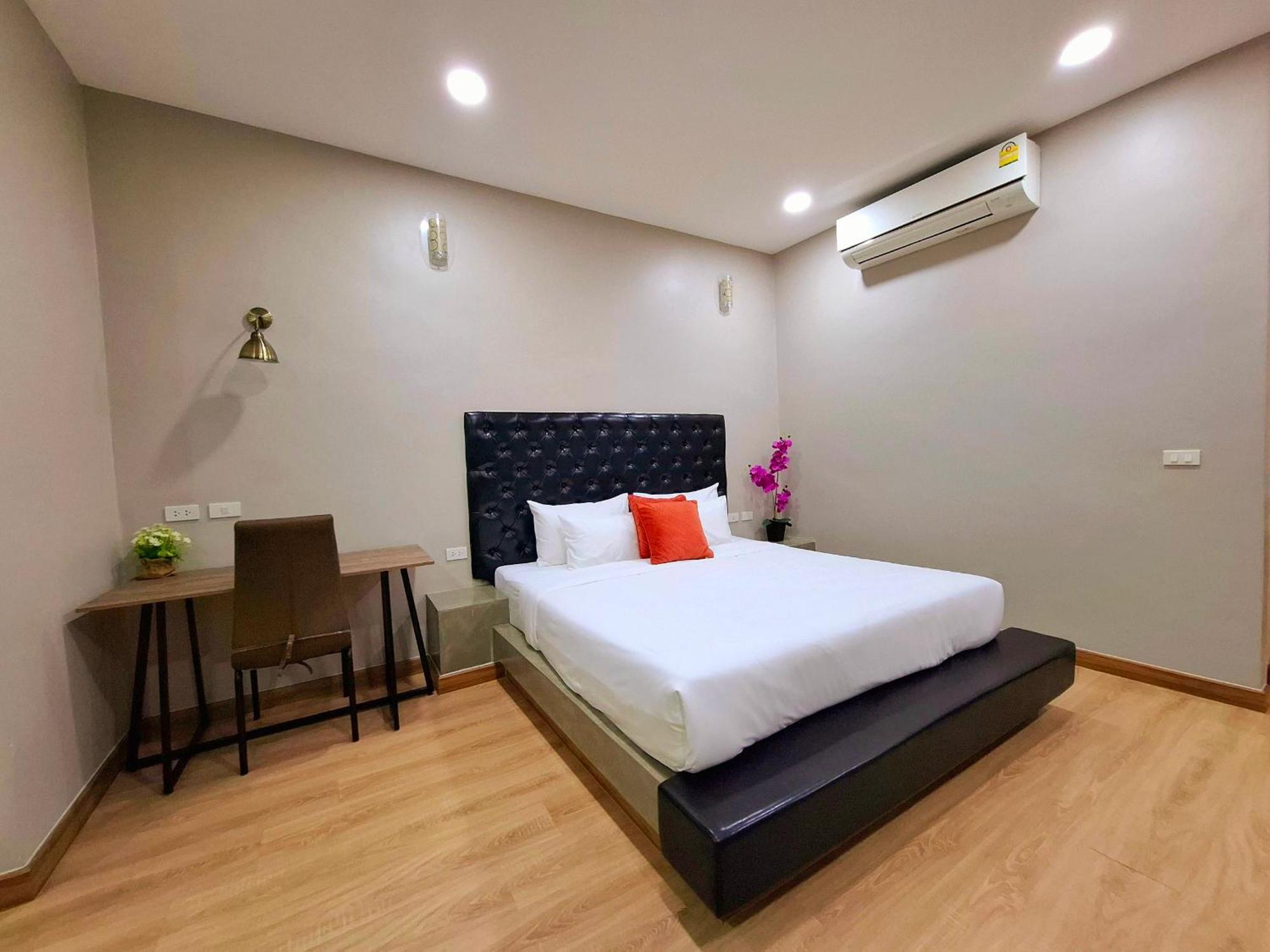 Sawasdee​ Buriram​ Resort Rom bilde