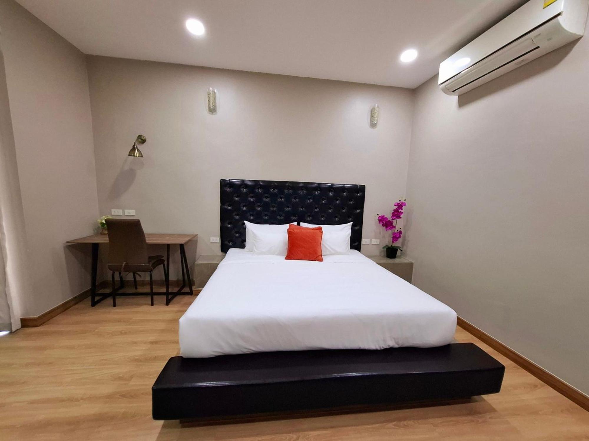 Sawasdee​ Buriram​ Resort Rom bilde